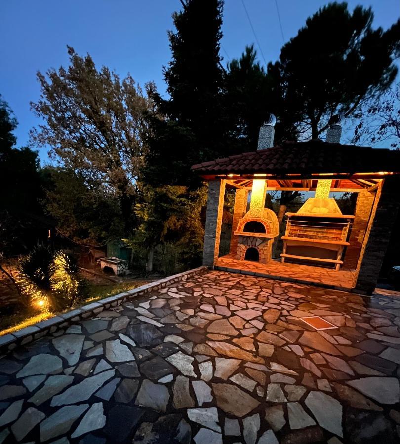 شقة House In The Woods Kardítsa المظهر الخارجي الصورة