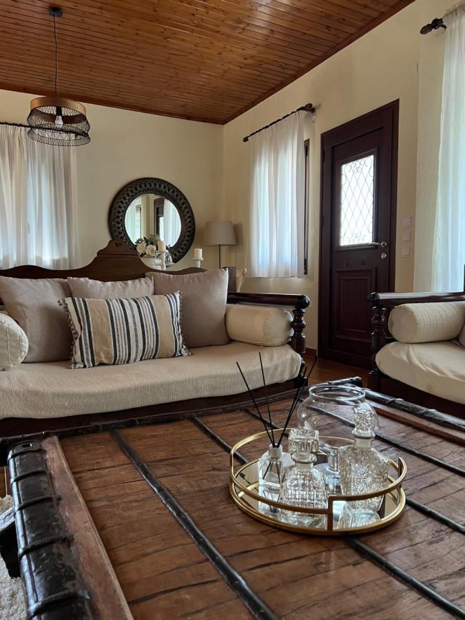 شقة House In The Woods Kardítsa المظهر الخارجي الصورة