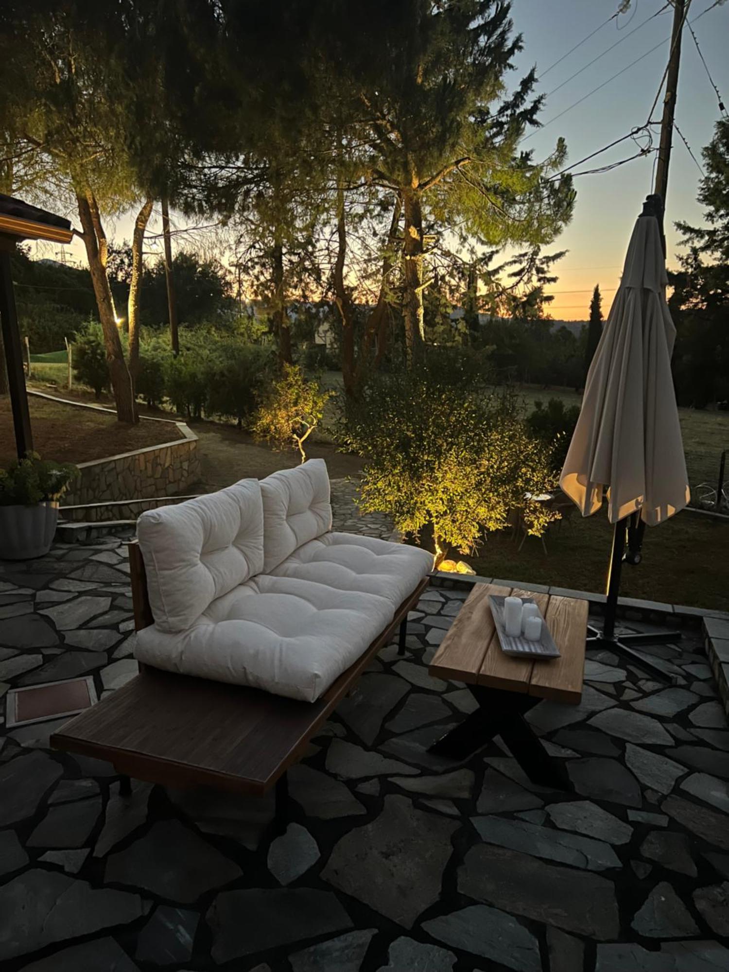 شقة House In The Woods Kardítsa المظهر الخارجي الصورة